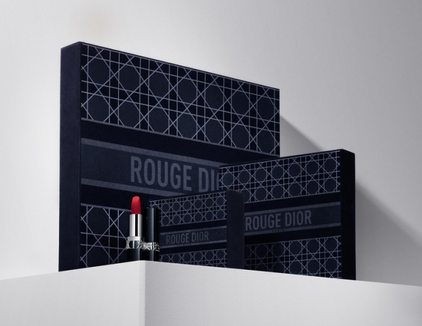 Крупным планом: подарочные наборы помад Dior, которые вы захотите оставить себе