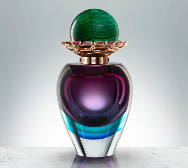 Bvlgari создали единственный в мире парфюмерный флакон из муранского стекла, розового золота и самоцветов