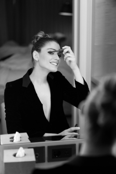 Трансгендерная супермодель Валентина Сампайо стала амбассадором Armani beauty